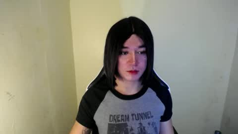 Snapshot of desirable_lorinexx chatting on February 2025 02:48:02 PM LORINE online show from February 2025 02:48:02 PM