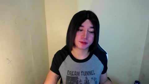 Snapshot of desirable_lorinexx chatting on February 2025 10:26:01 PM LORINE online show from February 2025 10:26:01 PM