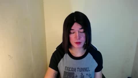 Snapshot of desirable_lorinexx chatting on February 2025 05:30:01 AM LORINE online show from February 2025 05:30:01 AM