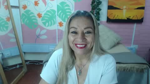 VALERIA online show from October 2025 03:45:01 PM
