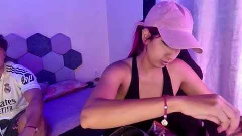 TORI AND MR. BEAR online show from November 2025 06:59:02 PM