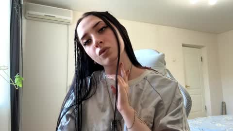 Kira online show from May 2026 10:36:01 AM