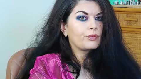 HellenMoon online show from February 2026 10:36:01 PM