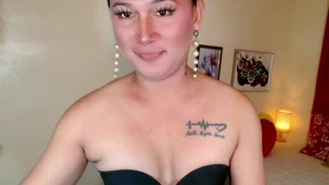 destenierose online show from June 2026 12:53:02 AM
