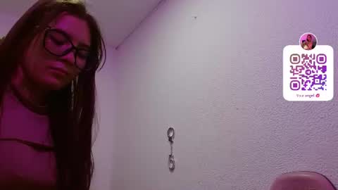 Snapshot of destinya_ chatting on June 2026 12:04:01 PM destinya_ online show from June 2026 12:04:01 PM