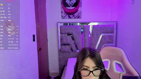 Snapshot of destinya_ chatting on July 2026 10:18:01 AM destinya_ online show from July 2026 10:18:01 AM