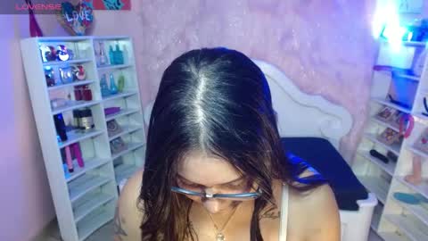 Snapshot of destrukturada chatting on June 2026 05:57:02 PM Destrukturada online show from June 2026 05:57:02 PM