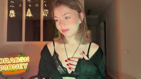 Snapshot of deva_alice chatting on January 2025 03:01:02 PM Id be happy to have a steamy stream girl online show from January 2025 03:01:02 PM