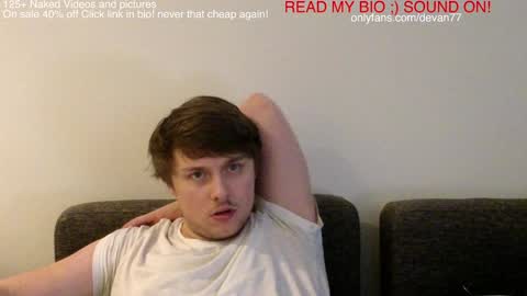 Snapshot of devantheplug chatting on December 2024 06:50:02 PM Devan online show from December 2024 06:50:02 PM