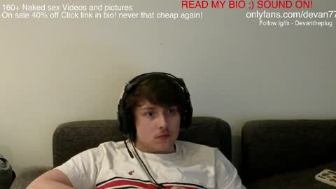 Snapshot of devantheplug chatting on March 2025 04:27:02 AM Devan online show from March 2025 04:27:02 AM