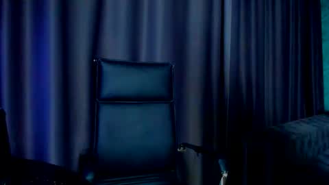 Snapshot of devashaqueen chatting on December 2025 09:35:01 PM Devasha online show from December 2025 09:35:01 PM