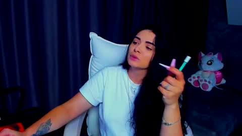 Snapshot of devashaqueen chatting on December 2025 11:09:02 PM Devasha online show from December 2025 11:09:02 PM