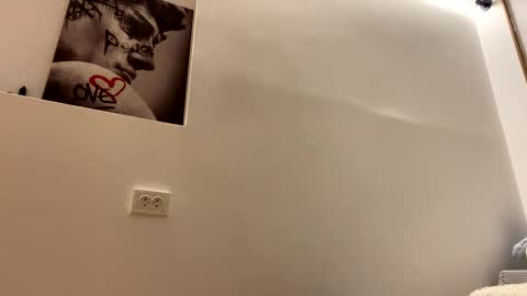 Emily online show from April 2026 09:34:01 PM