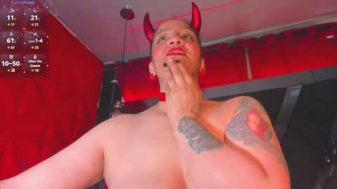 Snapshot of devil_taylorx chatting on February 2025 02:16:02 PM devil_taylorx online show from February 2025 02:16:02 PM