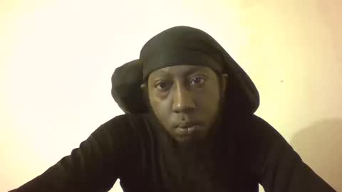 Myles Moore online show from October 2025 03:56:02 PM