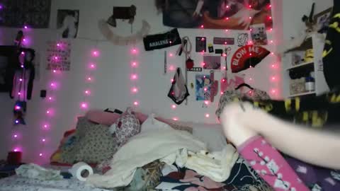 poutyangel online show from February 2025 12:48:02 PM