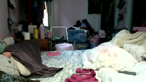 poutyangel online show from June 2026 09:19:02 PM