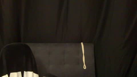 Lucian online show from March 2026 08:03:02 AM