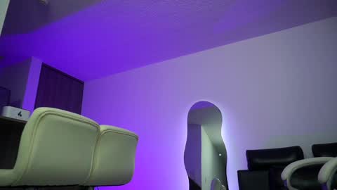 Devin Hunter online show from January 2025 03:22:01 AM