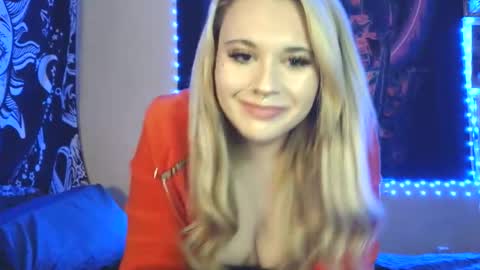 devyn winter online show from December 2025 10:58:01 PM