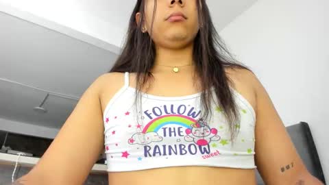 thumb up me please its important online show from November 2025 09:09:02 AM