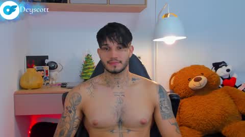 JULIAN online show from December 2024 04:00:01 AM