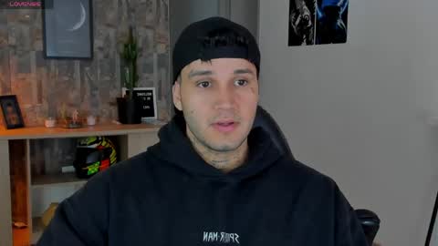 Snapshot of deymon_scott chatting on June 2026 10:34:01 PM JULIAN online show from June 2026 10:34:01 PM