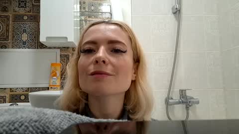 dgesika254182 online show from January 2025 07:47:02 PM