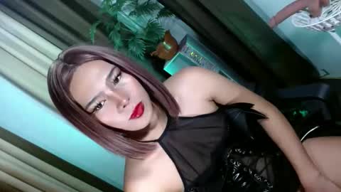 Snapshot of dhy_shane chatting on September 2025 04:08:02 PM dhy_shane online show from September 2025 04:08:02 PM