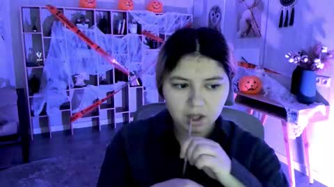 Snapshot of diaangell chatting on October 2025 08:10:01 PM Dia online show from October 2025 08:10:01 PM