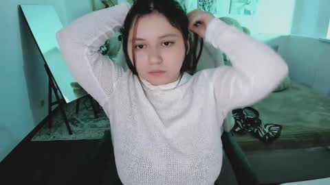 Dia online show from April 2026 10:43:02 PM