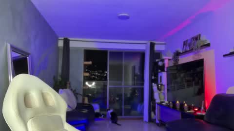 Diego online show from November 2025 01:51:02 AM