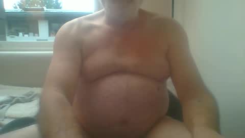 dial76 online show from November 2025 07:47:02 AM