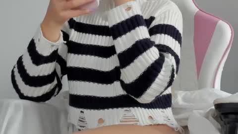 Thea online show from December 2024 08:05:02 AM