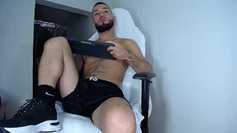 MaSSimo online show from February 2025 08:39:01 PM