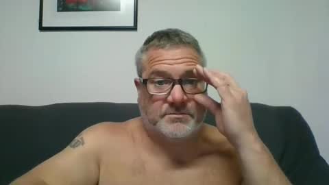 diamond_couple_82 online show from October 2025 04:21:02 AM