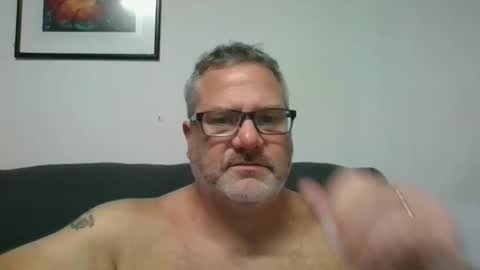diamond_couple_82 online show from October 2025 06:25:02 AM