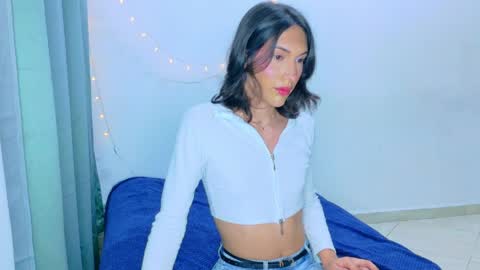 Daphne Sophia Vega online show from March 2026 06:58:02 AM