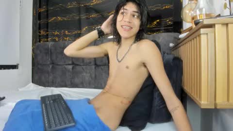 diamond_twink online show from February 2026 02:07:02 PM