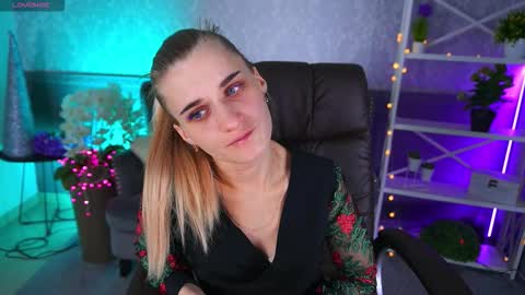 DiamondNina online show from February 2026 09:29:02 PM