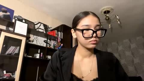 Snapshot of diamondtraverse chatting on February 2026 11:24:01 AM Julia online show from February 2026 11:24:01 AM