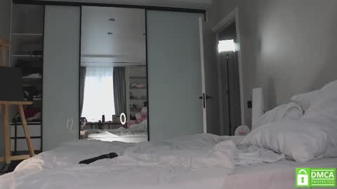 Diana Dolly D or just D   online show from March 2025 06:21:01 AM