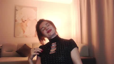 Snapshot of diana_delua chatting on September 2025 04:29:02 PM Diana DeLua online show from September 2025 04:29:02 PM