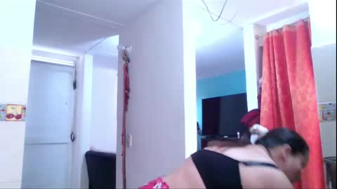 Snapshot of diana_lozano chatting on April 2026 06:37:01 PM Diana Lozano online show from April 2026 06:37:01 PM