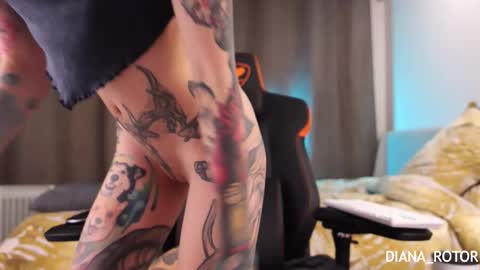 Diana online show from September 2025 01:45:02 PM