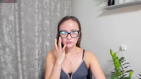 Snapshot of diana_taylor chatting on July 2026 09:11:01 PM Diana online show from July 2026 09:11:01 PM