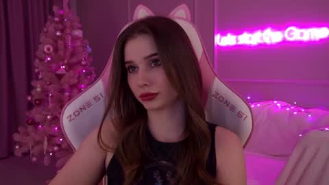 Diana online show from December 2024 12:43:02 AM