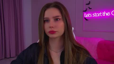 Diana online show from October 2025 06:26:02 PM