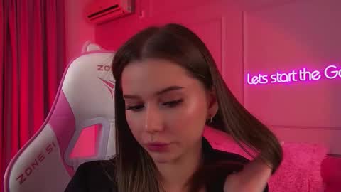 Diana online show from February 2026 01:38:01 AM