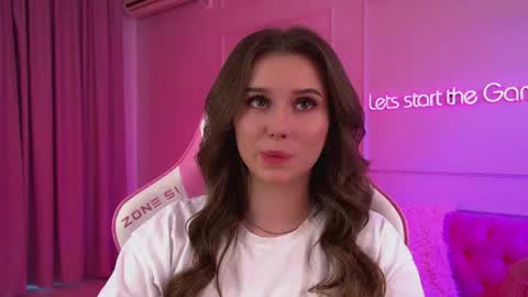 Diana online show from June 2026 06:11:01 AM
